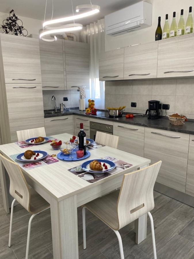 Welcome Traveller Jessy'S House Bardolino Exterior photo