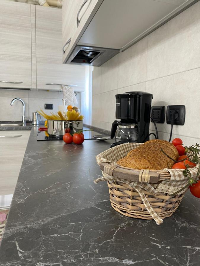 Welcome Traveller Jessy'S House Bardolino Exterior photo